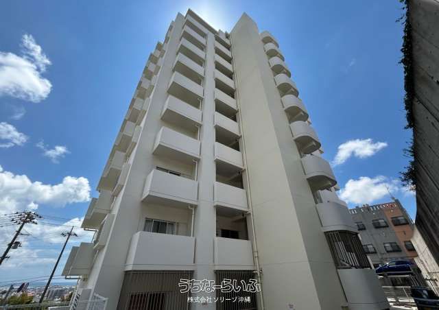 LUPINEST TAKAHARA OCEAN VIEW Apartment for Sale in Okinawa City - Thumbnail 3