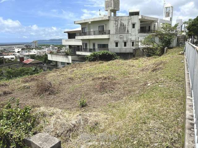 335sqm Land with East Coast Views in Nakagusuku Village, Okinawa - Thumbnail 2