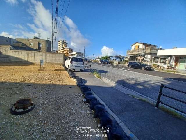 324.17㎡ Land for Sale in Ōzato, Okinawa City - No Building Conditions - Thumbnail 2