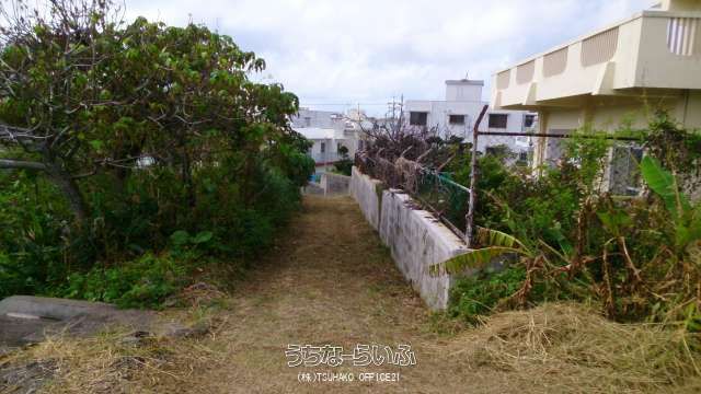 9.06 sqm Cemetery Land for Sale in Ginowan City, Okinawa - Thumbnail 2