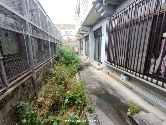 3SLDK House with Rental Income in Ginowan, Okinawa - Thumbnail 4