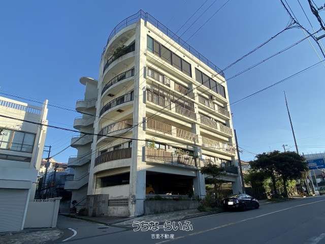 3LDK Apartment for Sale in Naha with Sea View and 8% Yield - Thumbnail 2