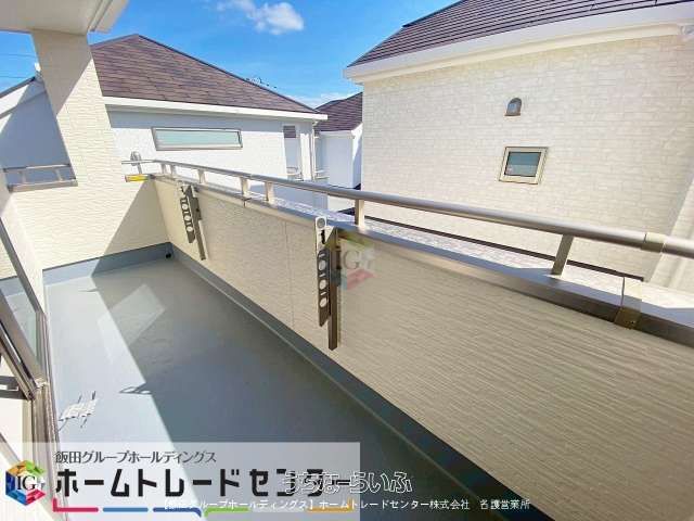 New 4LDK House for Sale in Yomitan Village, Okinawa - Thumbnail 4
