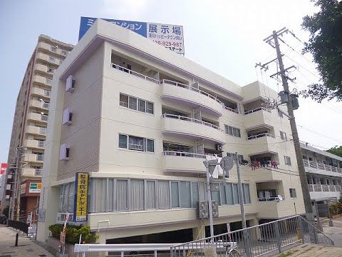 Fuji Building 502: 1K Apartment for Rent in Naha City, Okinawa - Thumbnail 3