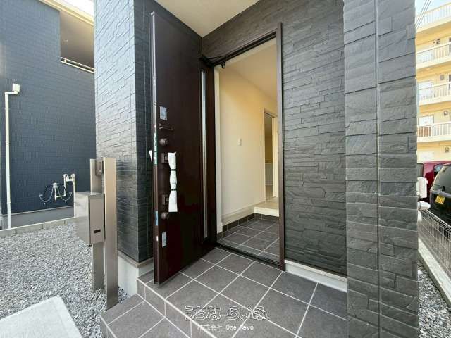 New 2026 3LDK House in Tomigusuku, Okinawa with Roof Balcony - Thumbnail 3