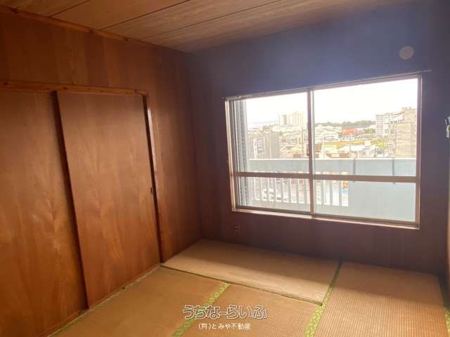 Ocean View 2LDK Apartment for Rent in Ginowan, Okinawa - Thumbnail 3