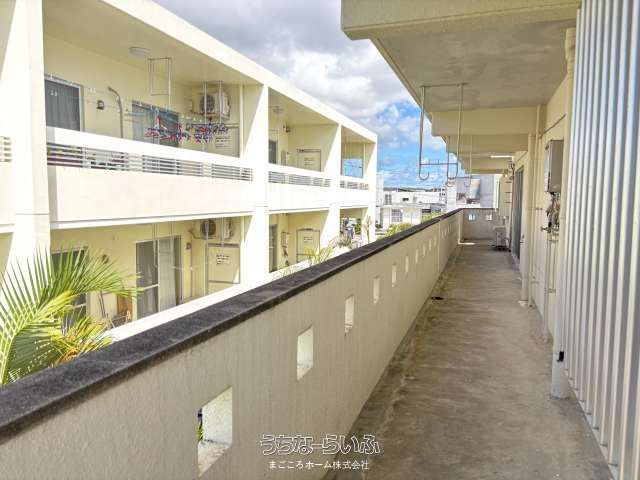 YOMITAN HEIGHTS A-3: 3LDK Apartment for Rent in Yomitan, Okinawa - Thumbnail 2