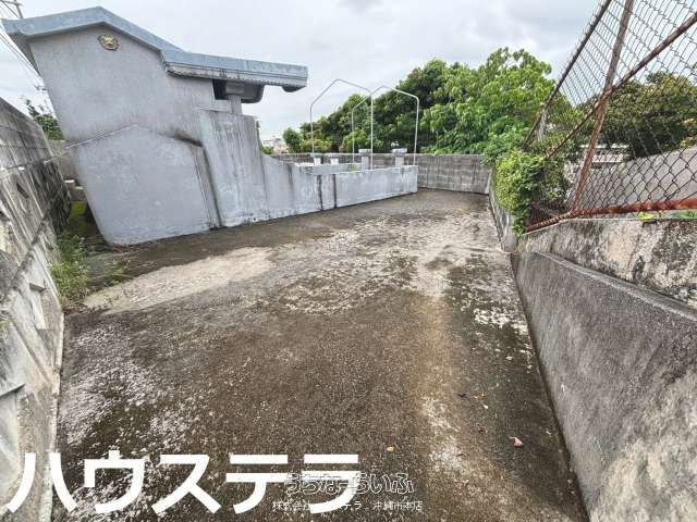 26.45 sqm Land for Sale in Kubota, Okinawa City - Thumbnail 3