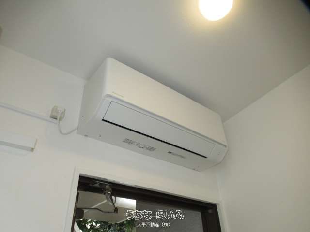 Renovated 1R Apartment in Urasoe, Okinawa with Free Internet - Thumbnail 3