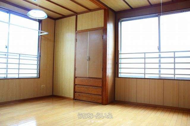 Daiko Building 402: 1R Apartment for Rent in Naha, Okinawa - Thumbnail 3