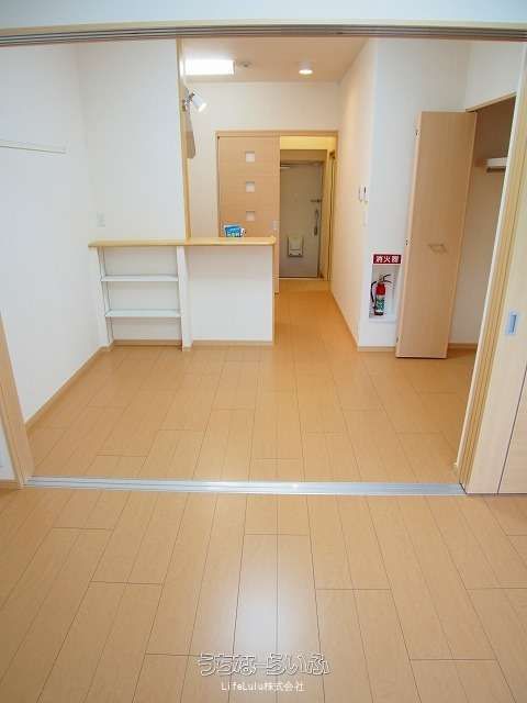 1DK Apartment for Rent in Naha City, Okinawa - Near Asahibashi Station - Thumbnail 4