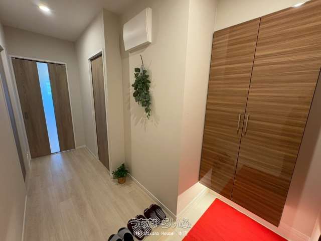 Proudia Court Gushikawa 3LDK Condo with Sea Views | Okinawa City - Thumbnail 4