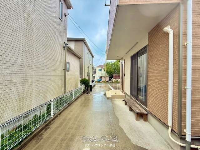 4LDK Detached House for Sale in Yomitan Village, Okinawa - Thumbnail 2