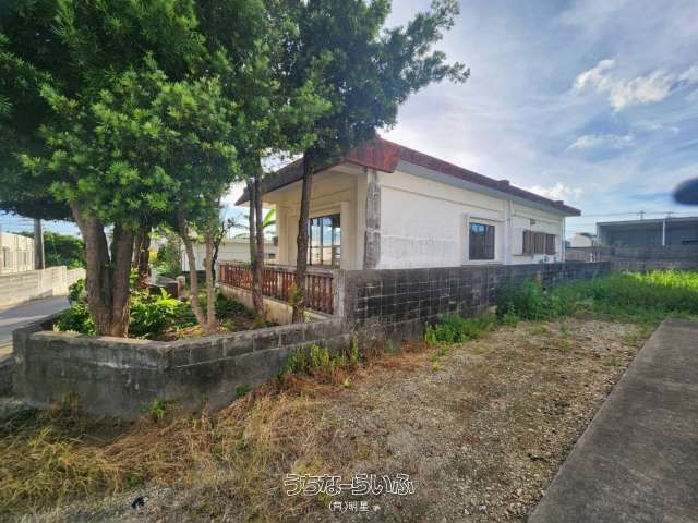 5LDK House with Workshop for Sale on Miyakojima, Okinawa - Thumbnail 2