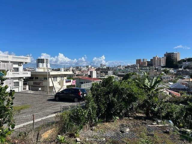 3DK Investment House for Sale in Okinawa City - Thumbnail 4