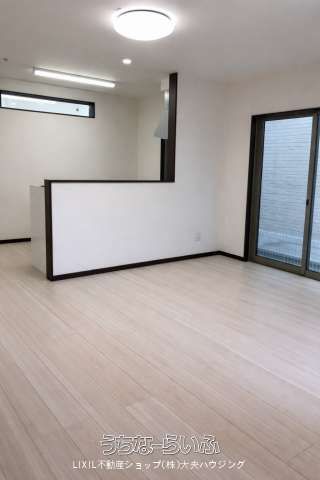 Detached House for Rent in Tomigusuku City, Okinawa - 3LDK - Thumbnail 4