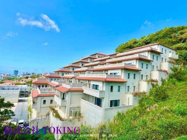 Prestige Shuri Kinjo-cho Condo with Panoramic Views in Naha - Thumbnail 3