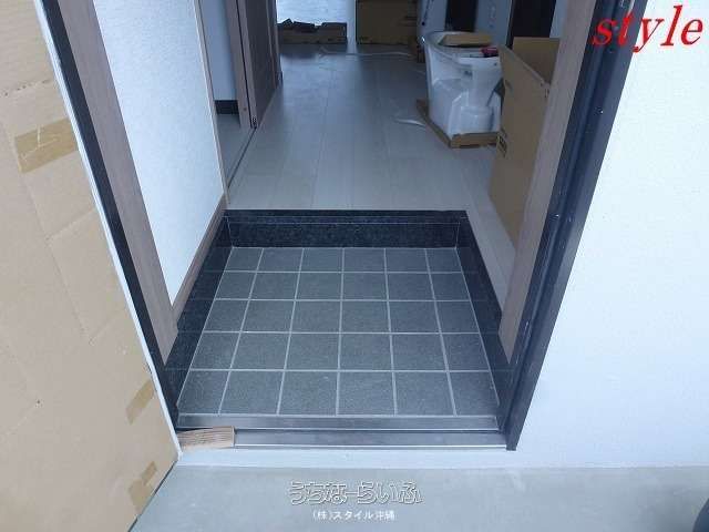 New 2LDK Apartment near Urasoe Maeji Station, Okinawa - Thumbnail 4