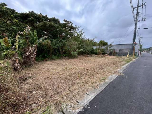 331m² Land for Sale in Uruma City, Okinawa - Two Plots - Thumbnail 2