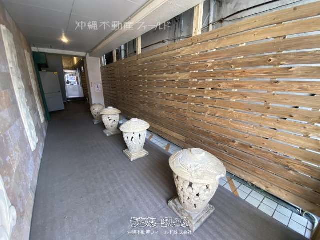 Estate Matsuyama 406: 1R Apartment for Sale in Naha, Okinawa - Thumbnail 4