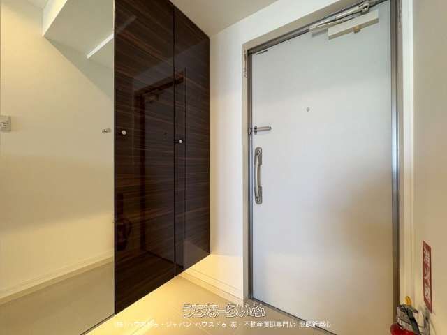 Renovated 3LDK Apartment with Ocean View in Urasoe, Okinawa - Thumbnail 2