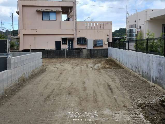 293.97 sqm Land for Sale in Yomitan, Okinawa | Development Plot - Thumbnail 4