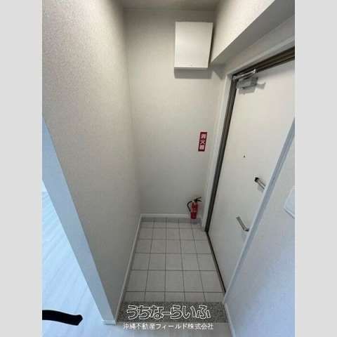 1LDK Apartment for Rent near Gibo Station, Naha, Okinawa - Thumbnail 2