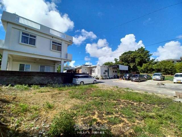 138.84 sqm Residential Land Plot for Sale in Uruma City, Okinawa - Thumbnail 3