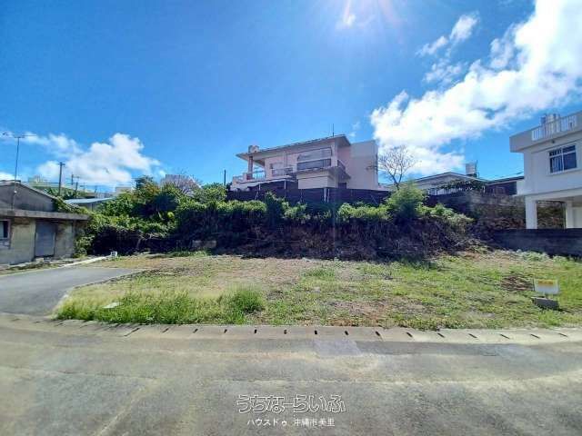 138.84 sqm Residential Land Plot for Sale in Uruma City, Okinawa - Thumbnail 2