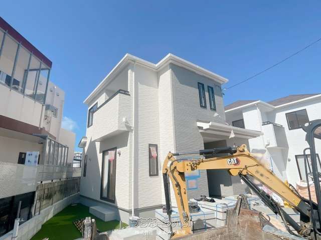 New 4LDK House for Sale in Naha Shikina, Okinawa - Thumbnail 2