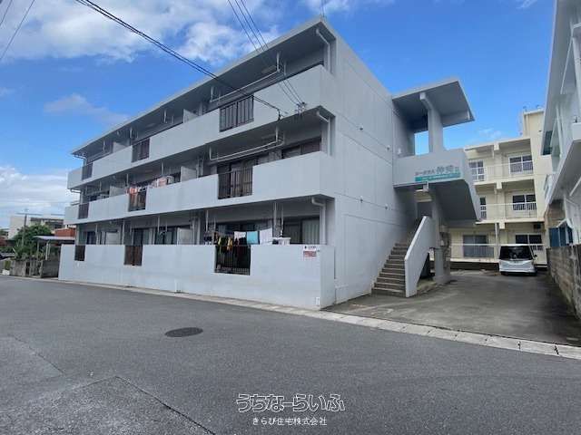 9-Unit Apartment Building for Sale in Naha, Okinawa - 5.3% Yield - Thumbnail 2