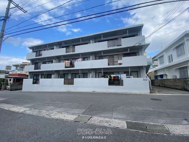 9-Unit Apartment Building for Sale in Naha, Okinawa - 5.3% Yield - Thumbnail 3