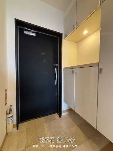 D'Cladia Shintoshin Mark Blanca 13F Corner Apartment with Sea Views - Thumbnail 2
