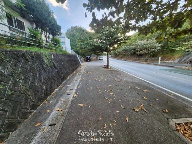 211.75m² Land for Sale in Yakena, Uruma City, Okinawa - Thumbnail 4