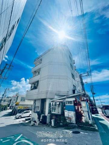 New King Building for Sale - Commercial Tenant Building in Urasoe - Thumbnail 2