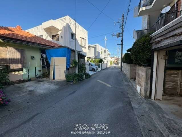 151.33 sqm Land for Sale in Yonabaru, Okinawa - Thumbnail 2