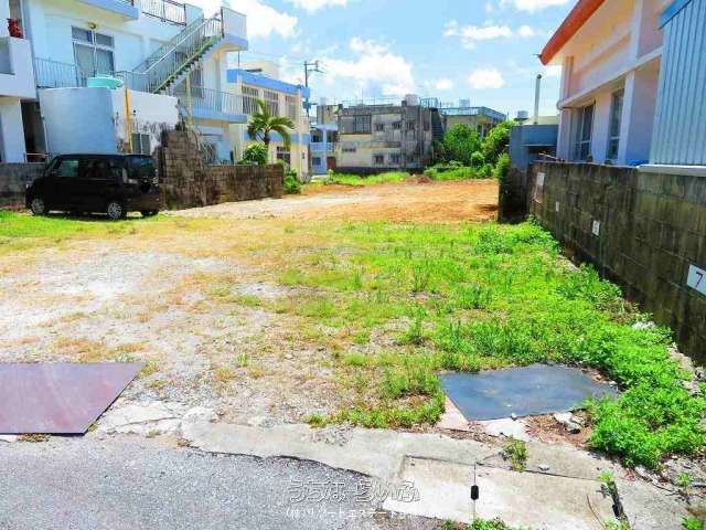 219 Tsubo Residential Land for Sale in Uruma, Okinawa - Thumbnail 4