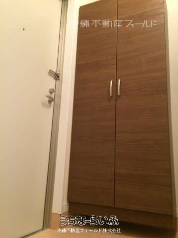 Comfort Stage 302: 2LDK Apartment near Omoromachi Station, Naha - Thumbnail 4