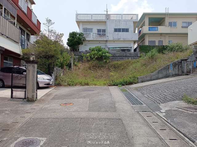 Sloping Land for Sale in Naha City, Okinawa - 255.89 sqm - Thumbnail 3