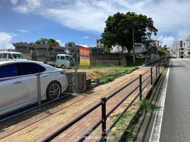 258m² Land for Sale in Morimisato, Okinawa City - Thumbnail 2