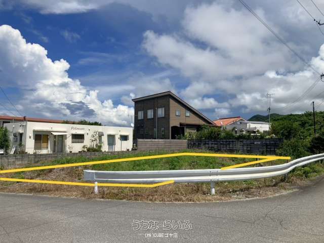 206 sqm Corner Lot Land for Sale in Motobu Town, Okinawa - Thumbnail 2