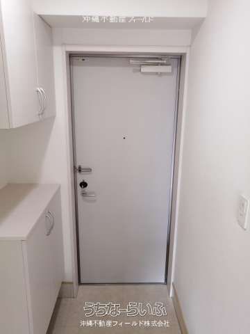 Fleur Araha 303: 2LDK Apartment for Rent in Chatan, Okinawa - Thumbnail 4