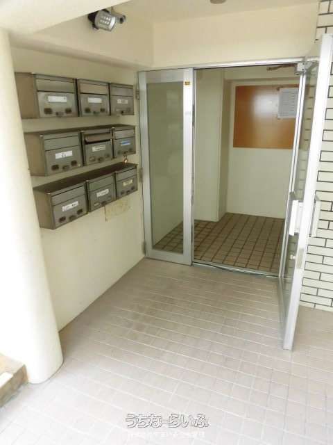 Renovated 2LDK Apartment for Rent in Naha, Okinawa - Thumbnail 2