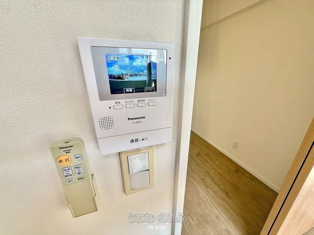 Flats Nodake 4-A Apartment for Rent in Ginowan, Okinawa - Thumbnail 2