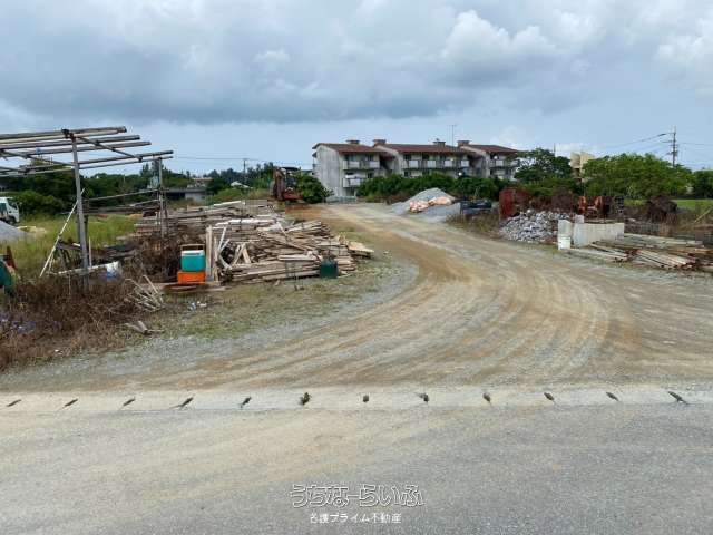 964㎡ Land for Sale in Nago, Okinawa - Apartment/Residential Development - Image 1