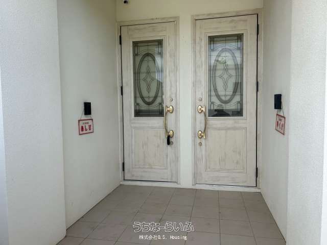 Motobu Two-Household Property with Rental Income & Lodging Business - Thumbnail 3