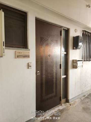2LDK Apartment for Rent in Ginowan, Okinawa | Elevator & Parking - Thumbnail 2