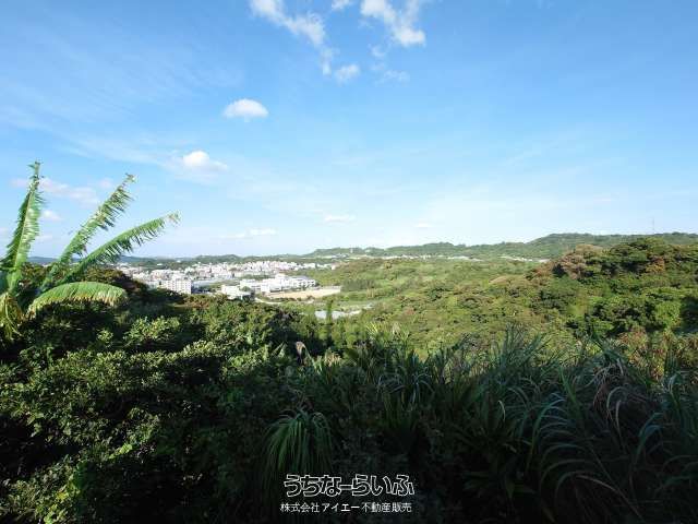 Land with Building for Sale in Nanjo City, Okinawa - Thumbnail 2