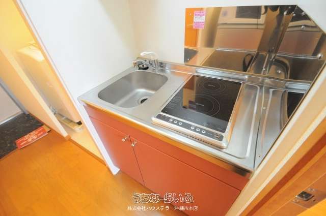 Leopalace Espoir Tenku 104: Furnished 1K Apartment for Rent in Naha - Thumbnail 4