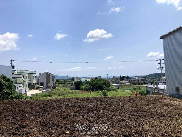 301m² Land for Sale in Quiet Yomitan, Okinawa - Thumbnail 2